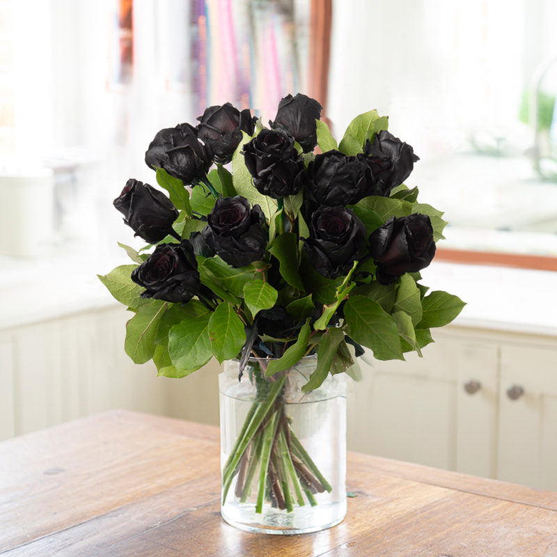 Rose Bouquet - Black Dyed Flowers - Next Day Flower Delivery UK - Blossoming Gifts