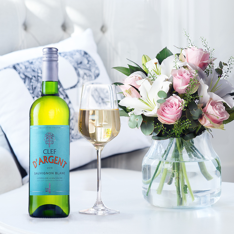 Flowers & Wine Gift Set - Blush Pink Rose & Lily & Sauvignon Blanc - Pink & White Roses & Lilies - Next Day Flower & Gift Delivery UK - Blossoming