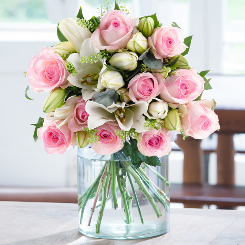 Luxury Green & Pink Flower Bouquet - Blush Pink Rose & Lily Grande Eucalyptus & Lilies - Next Day Flower Delivery UK - Blossoming Gifts
